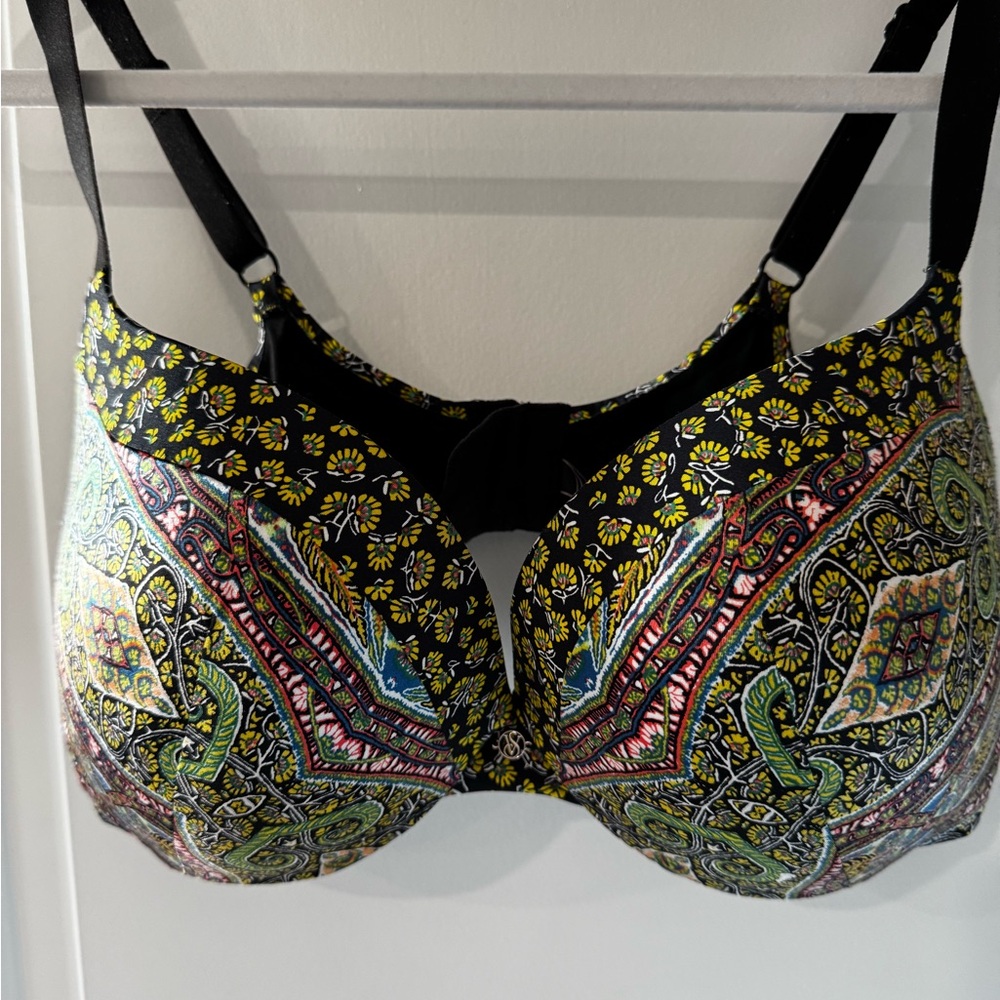 Victoria's Secret Black and Multicolor Patterned Bra